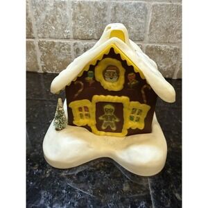VTG Regency Alpine Village Lighted Gingerbread House 6.5"x 6.5" Box Cord